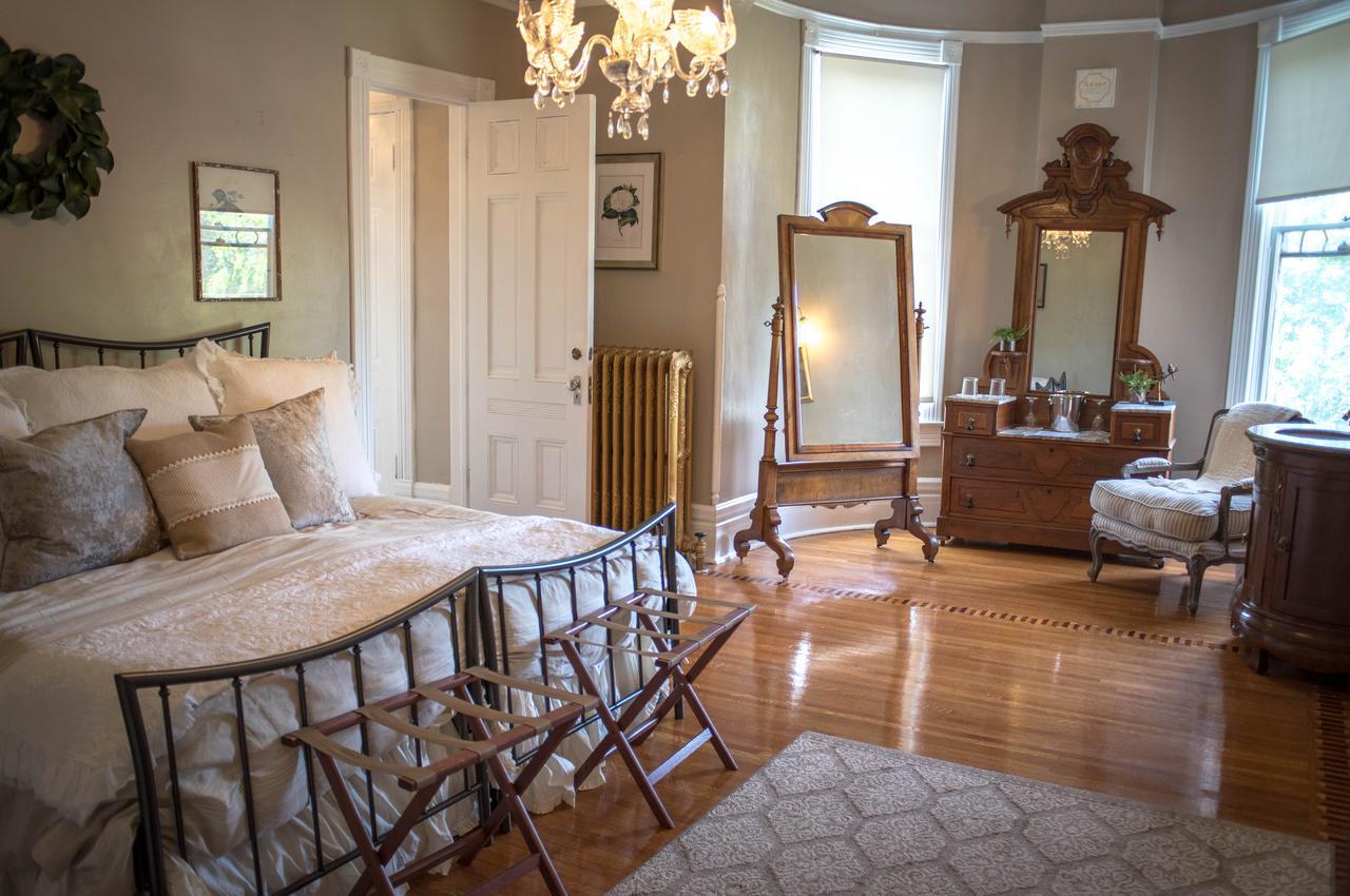 Hôtel Ej Roberts Mansion à Spokane Extérieur photo
